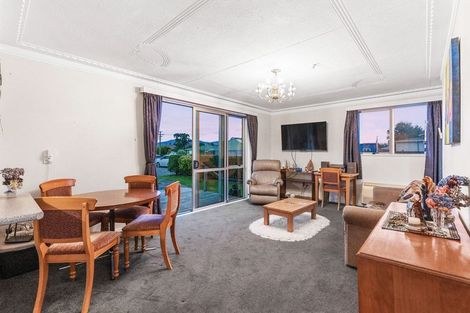 Photo of property in 80g Argyle Street, Mosgiel, 9024