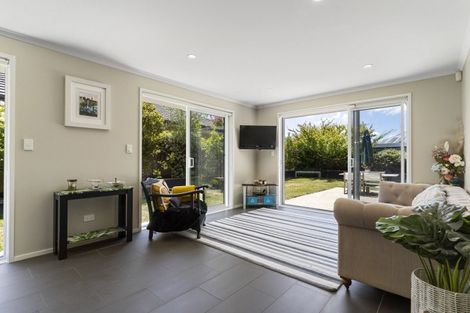 Photo of property in 5 Jessie Rise, Riverhead, 0820