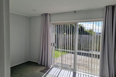 Photo of property in 9 Kerr Grove, Johnsonville, Wellington, 6037