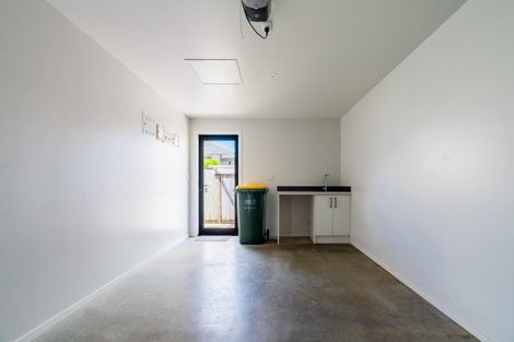 Photo of property in 1136b Heaphy Terrace, Fairfield, Hamilton, 3214