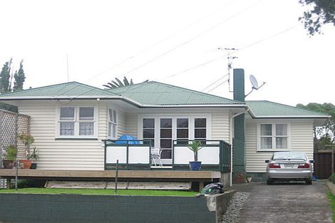 Photo of property in 2/5 Esperanto Road, Papatoetoe, Auckland, 2025