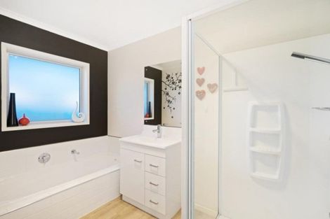 Photo of property in 8 Kittyhawk Avenue, Wigram, Christchurch, 8042