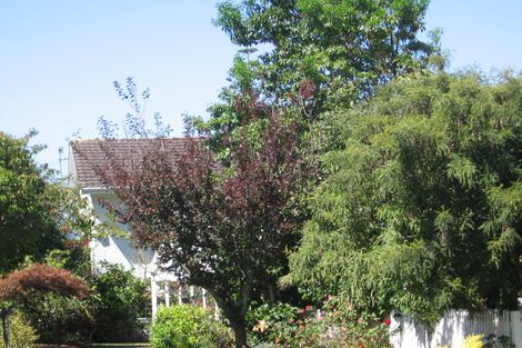 Photo of property in 1/1 Folkestone Street, Murrays Bay, Auckland, 0630