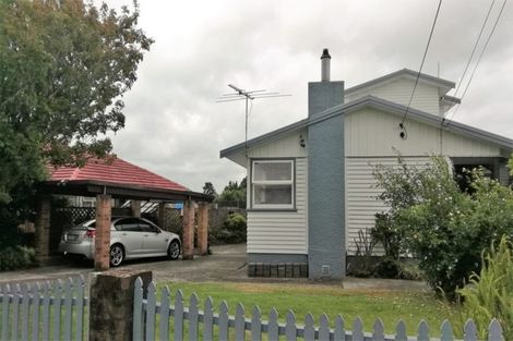 Photo of property in 27 Statesman Street, Henderson, Auckland, 0612