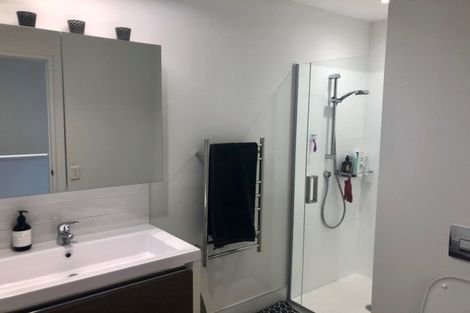 Photo of property in 216 Hobsonville Point Road, Hobsonville, Auckland, 0616