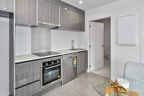 Photo of property in 4 Kaitiaki Drive, Clarks Beach, 2122