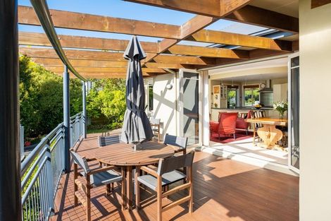 Photo of property in 57 Hikanui Drive, Havelock North, 4130