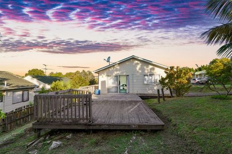 Photo of property in 16g Roick Parade, Glen Eden, Auckland, 0602