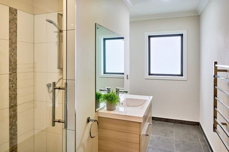 Photo of property in 96 Endeavour Drive, Whitby, Porirua, 5024