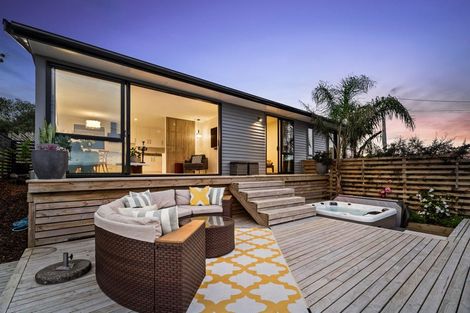 Photo of property in 60 Anzac Road, Morningside, Whangarei, 0110