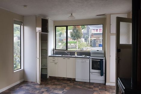 Photo of property in 185 Brockville Road, Brockville, Dunedin, 9011