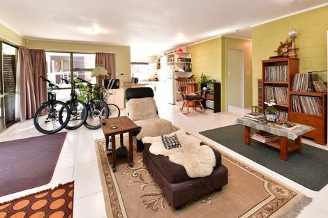 Photo of property in 59 Marellen Drive, Red Beach, 0932