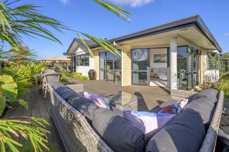 Photo of property in 15 Ngahere Street, Otumoetai, Tauranga, 3110