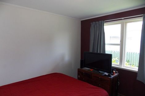 Photo of property in 16 Jackson Avenue, Highbury, Palmerston North, 4412