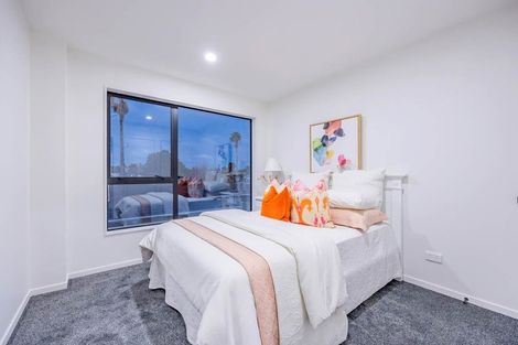 Photo of property in 6/7 Broadview Place, Howick, Auckland, 2014