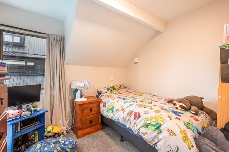 Photo of property in 35 Garden Road, Merivale, Christchurch, 8014