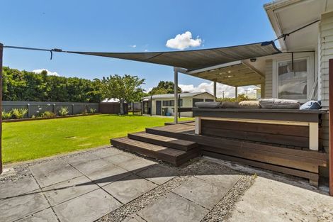 Photo of property in 4 Wera Street, Hawera, 4610