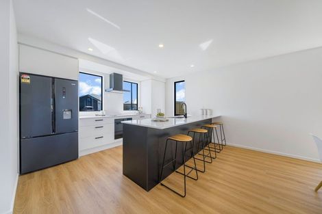 Photo of property in 34 Cousins Street, Woodend, 7691