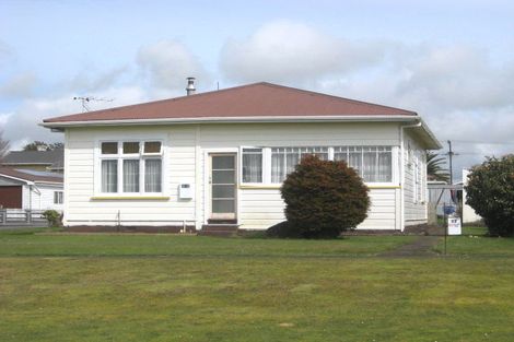 Photo of property in 17 Orlando Street, Stratford, 4332