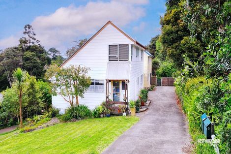 Photo of property in 1/5 Karapiti Place, Glen Eden, Auckland, 0602