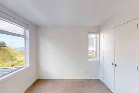 Photo of property in 25f2 Kitchener Terrace, Johnsonville, Wellington, 6037