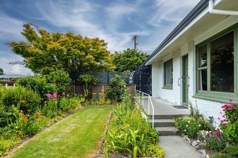 Photo of property in 2/4 Mckenzie Street, Geraldine, 7930