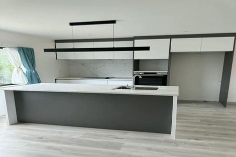 Photo of property in 113c Sycamore Drive, Sunnynook, Auckland, 0620