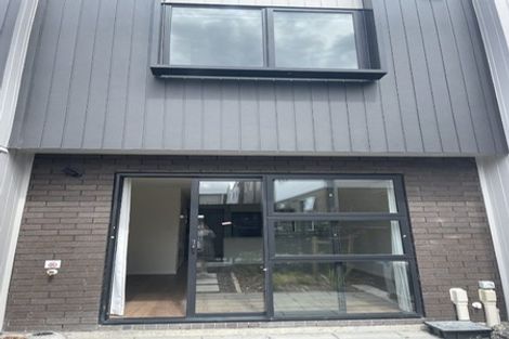 Photo of property in 9/25 Jabuka Street, Glen Eden, 0602