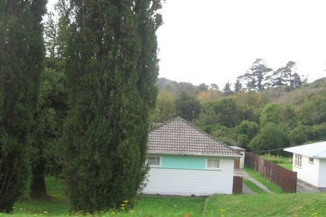 Photo of property in 145 Hine Road, Wainuiomata, Lower Hutt, 5014