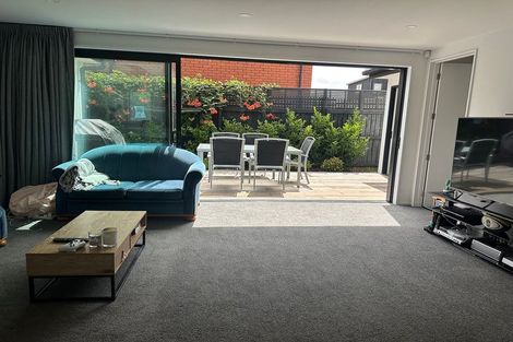 Photo of property in 17 Kinloch Street, St Albans, Christchurch, 8014