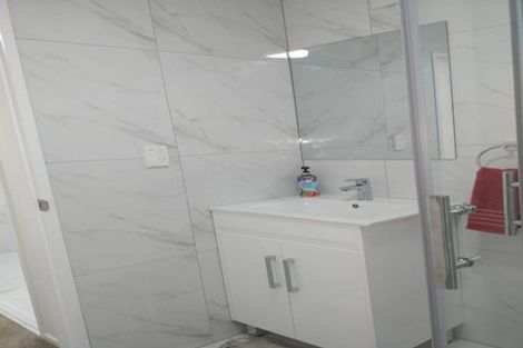 Photo of property in 91 Kamara Road, Glen Eden, Auckland, 0602