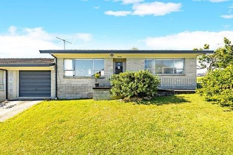 Photo of property in 1/30 Coles Crescent, Papakura, 2110