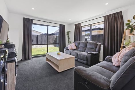 Photo of property in 11 Lock Crescent, Kaiapoi, 7630
