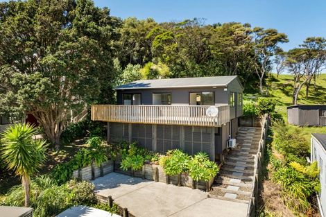 Photo of property in 43a Whiritoa Beach Road, Whiritoa, Whangamata, 3691