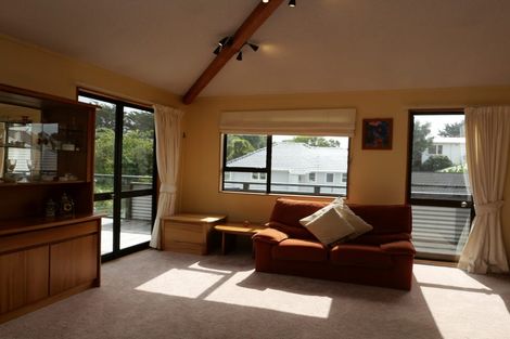 Photo of property in 24 Martin Road, Paraparaumu Beach, Paraparaumu, 5032
