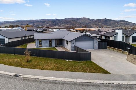 Photo of property in 21 Hosking Drive, Cromwell, 9310