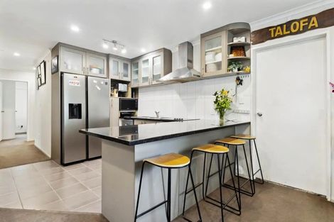 Photo of property in 18a Christmas Road, Manurewa, Auckland, 2102