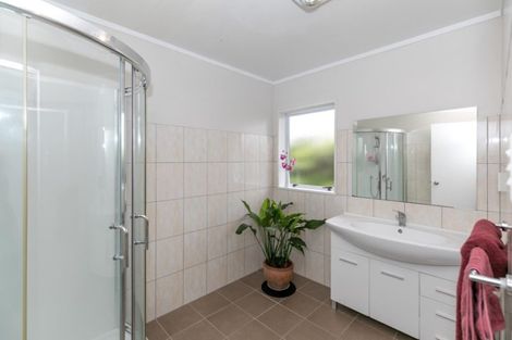 Photo of property in 19a Sandwich Road, St Andrews, Hamilton, 3200