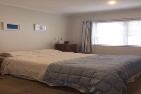 Photo of property in 10/17 Harbour View Road, Te Atatu Peninsula, Auckland, 0610