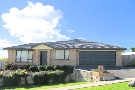 Photo of property in 13 Gendo Avenue, Henderson, Auckland, 0612