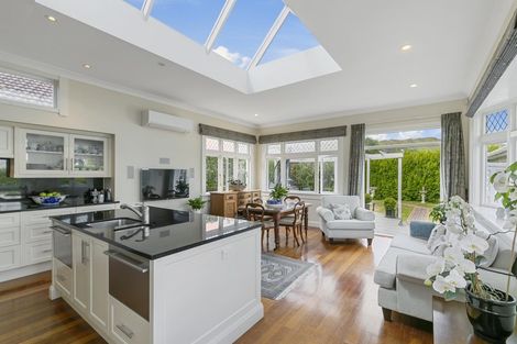 Photo of property in 10 Penrose Street, Woburn, Lower Hutt, 5010