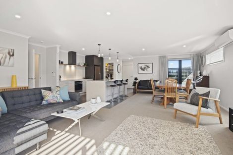 Photo of property in 14 Walter Lawry Road, Paerata, Pukekohe, 2124