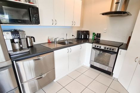 Photo of property in 9 Reserve Close, Woolston, Christchurch, 8062