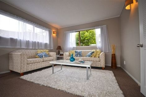 Photo of property in 1a/3 Amberley Avenue, Te Atatu South, Auckland, 0610