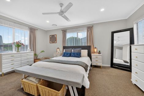Photo of property in 34 Cranbrook Place, Rototuna North, Hamilton, 3210