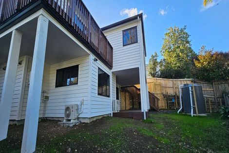 Photo of property in 12a Blease Street, New Lynn, Auckland, 0600
