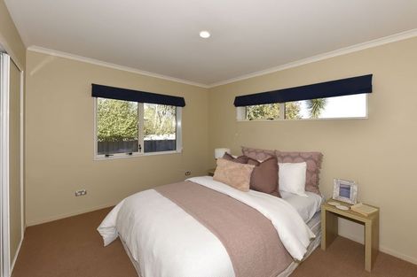 Photo of property in 17 Taranaki Drive, Woodend, 7610