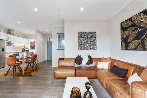 Photo of property in 19 Glidepath Road, Hobsonville, Auckland, 0616
