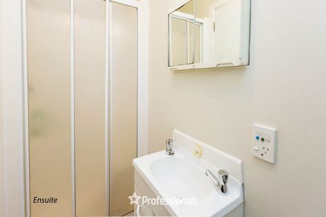 Photo of property in 25 Totara Park Road, Clouston Park, Upper Hutt, 5018