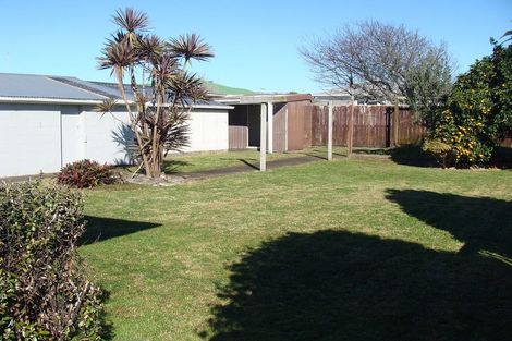 Photo of property in 25 Battiscombe Terrace, Waitara, 4320